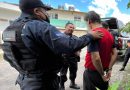 Unidad Violeta arresta a hombre que tenía a su mamá de 96 años encerrada con cadena y candado