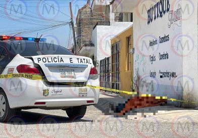 Comerciante del centro de Tepic pierde la vida en la vía pública