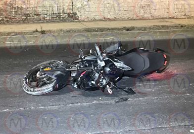 Joven mujer de 25 años de edad, pierde la vida tras accidente de moto en Tepic