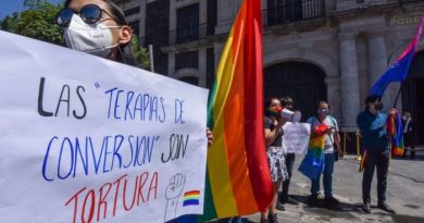 Mexico prohíbe definitivamente las terapias de conversión