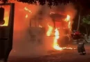 Reportan quema intencional de vehículos en Colima