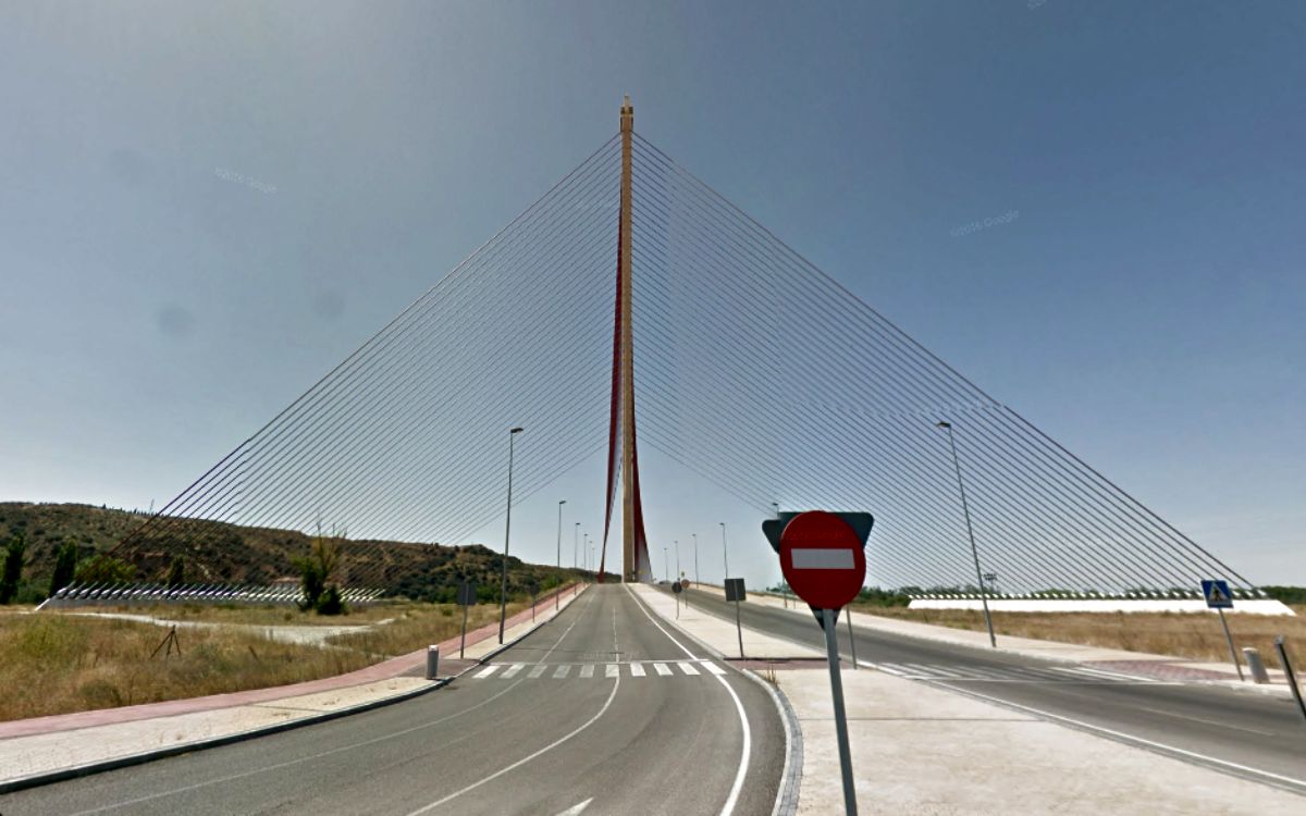 tiktoker-cae-puente-mas-alto-espana-haciendo-video-131024-1