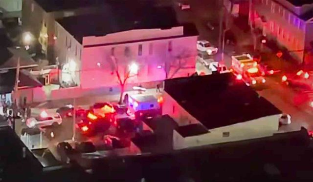 un-tiroteo-cerca-de-un-club-nocturno-causa-al-menos-10-heridos-en-nueva-york-02-01-2025