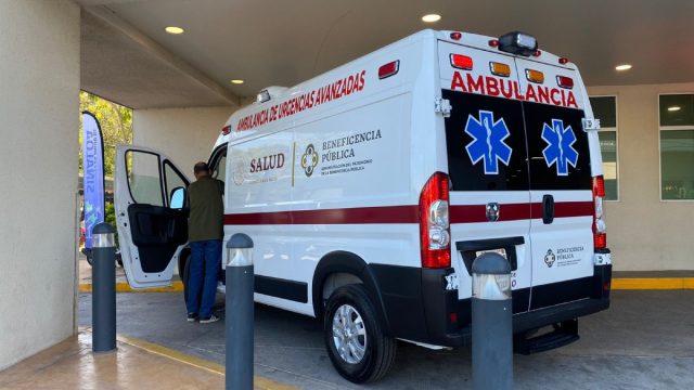 beneficencia-publica-entrega-ambulancia-a-hospital-pediatrico-de-sinaloa-4