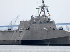 Irán dice haber atacado un buque de apoyo militar de EE.UU. cerca del puerto de Omán