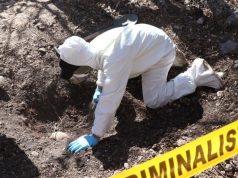 Hallan 12 bolsas con restos humanos en fosa clandestina de Tlajomulco, Jalisco