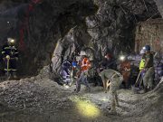 Continúa la búsqueda del cuarto minero atrapado en mina en Sinaloa