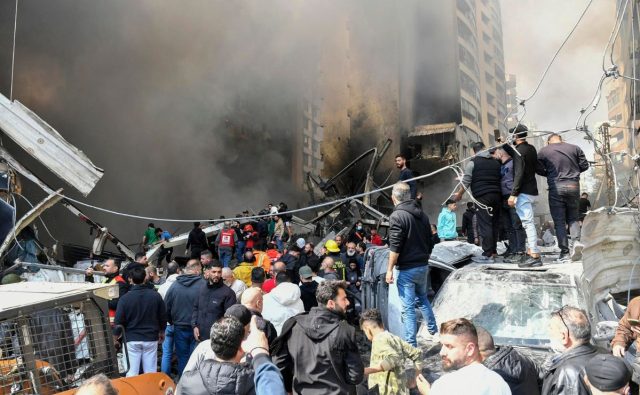 labores-de-rescate-de-personas-en-libano-tras-ataque-de-israel