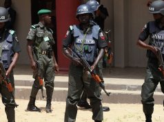Ataque terrorista deja al menos tres policías muertos en Nigeria