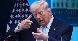 Trump amenaza a Irán con ataques de mayor intensidad si no accede a un acuerdo de paz