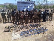 Marina detiene a 13 presuntos integrantes de Los Chapitos en Sinaloa; aseguran armas y explosivos