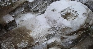 Hallan en Guatemala una estructura ritual maya de hace 2,000 años