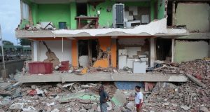 Suben a 589 los muertos tras los dos terremotos en Venezuela