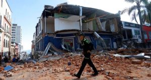 Terremoto de 7.4 deja al menos 20 muertos en Colombia