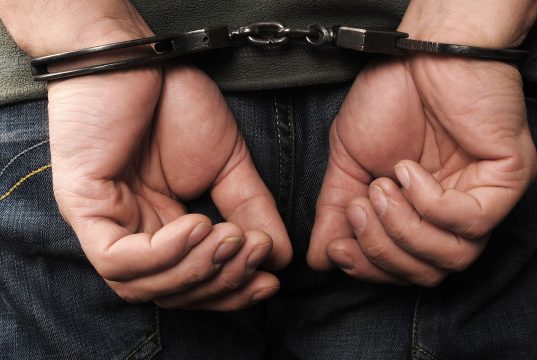 Mexicano se declara culpable de fabricar fentanilo para su importación a EE.UU.