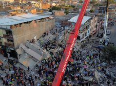 Sheinbaum confirma muerte de 2 mexicanos en Colombia tras sismo de 7.4