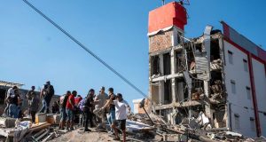 Sube a 240 la cifra de muertos por terremoto en Colombia