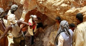 El derrumbe de una mina de oro en Sudán deja más de 80 muertos