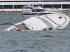 Se hunde embarcación cerca del Club de Yates de Acapulco ante fuerte oleaje por el huracán Polo