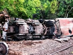 Descarrila tren de 122 vagones en Tonila; reportan dos elementos de la Guardia Nacional fallecidos