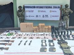 Aseguran 42 artefactos explosivos, 15 drones y armas durante operativo en Sinaloa